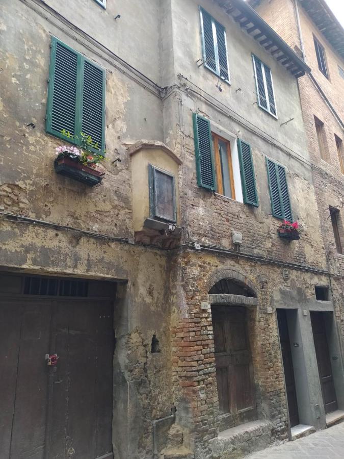 La Bomboniera Di Siena Apartment Luaran gambar