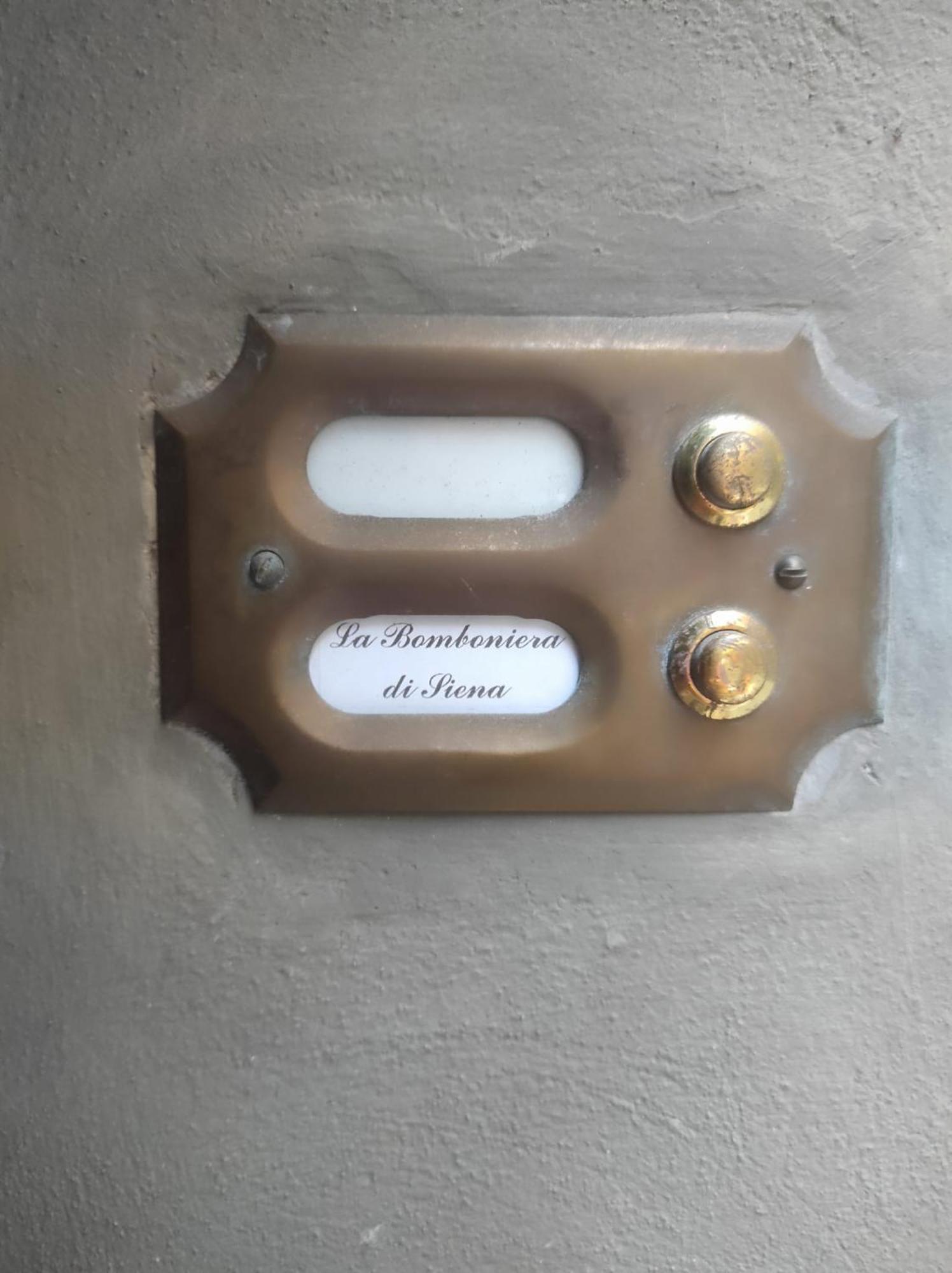 La Bomboniera Di Siena Apartment Luaran gambar
